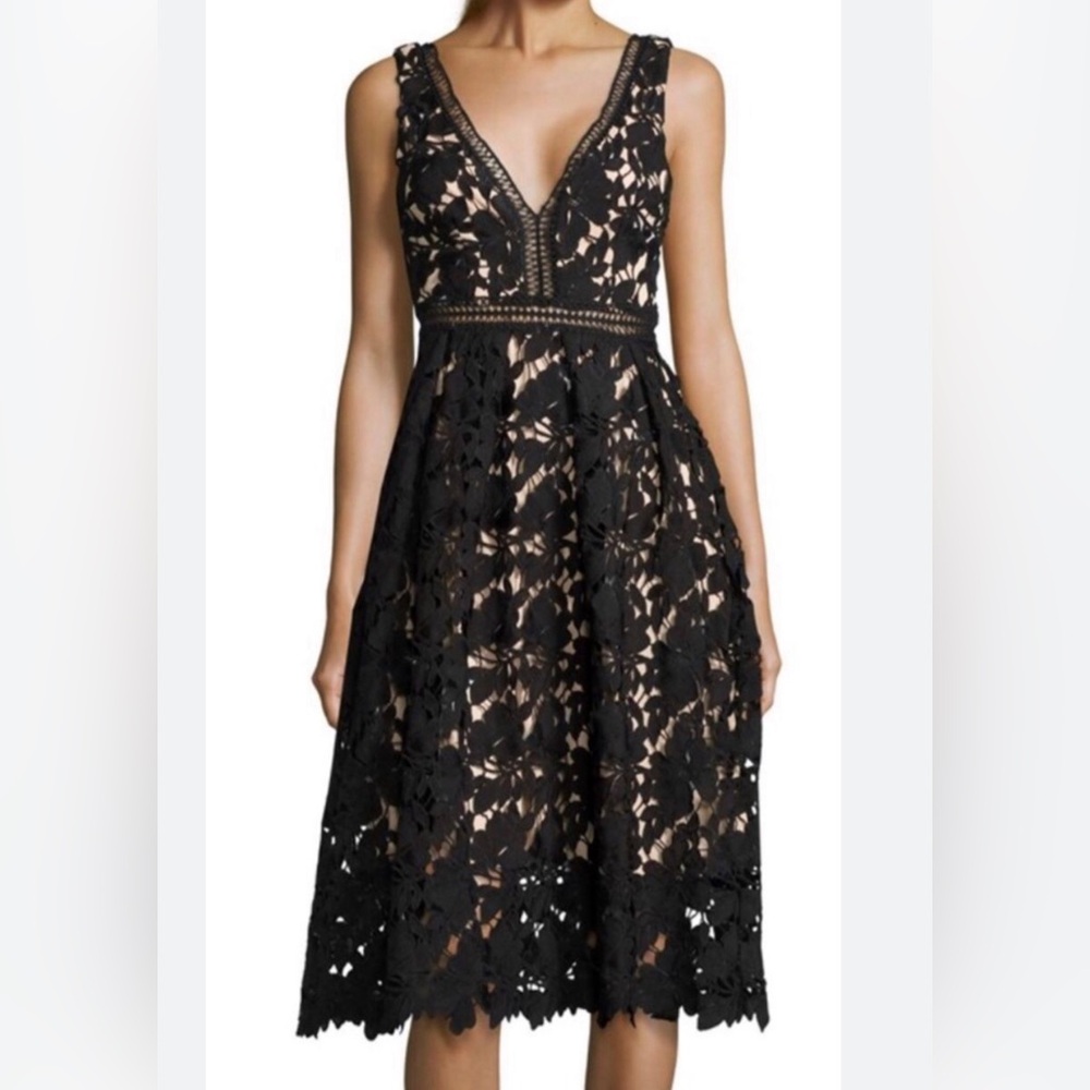 Elegant Black Lace Dress
